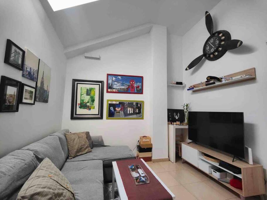 Apartamento Recien Reformado En Barajas Pueblo มาดริด ภายนอก รูปภาพ